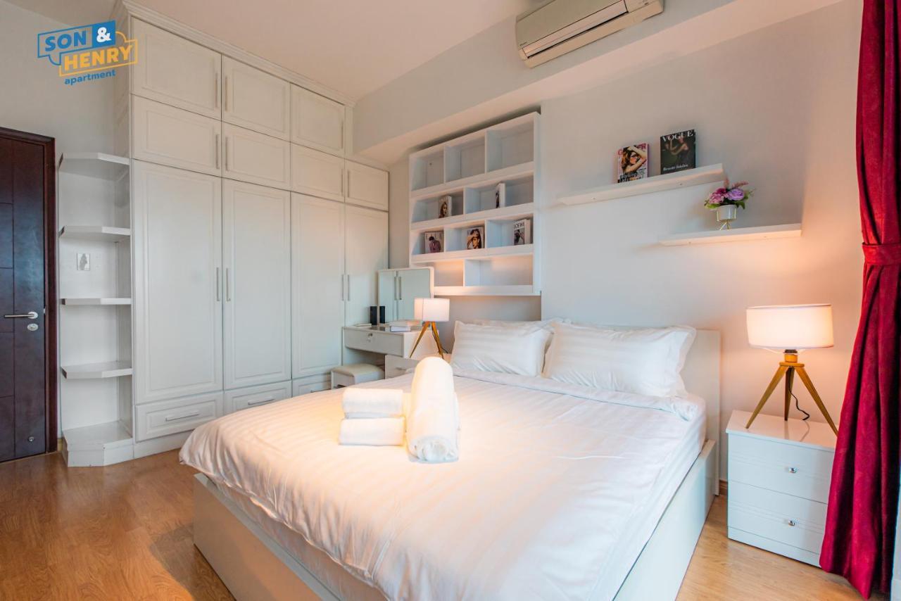 Charming Living - Sailing * Ho Chi Minh City